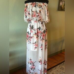 White House Black Market Women’s Off-The-Shoulder Floral Maxi Dress Size S
